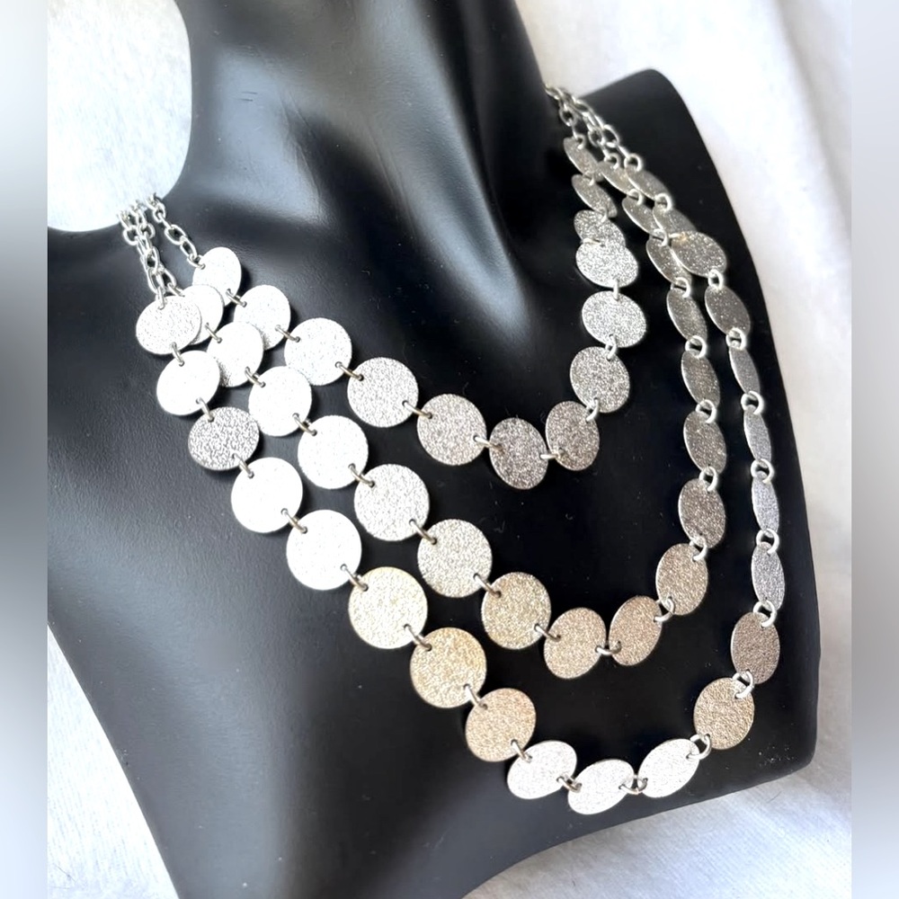 Cascading Statement Necklace Never Worn - image 3